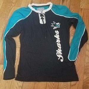 Women's San Jose Sharks long sleeve top. Size Md.
